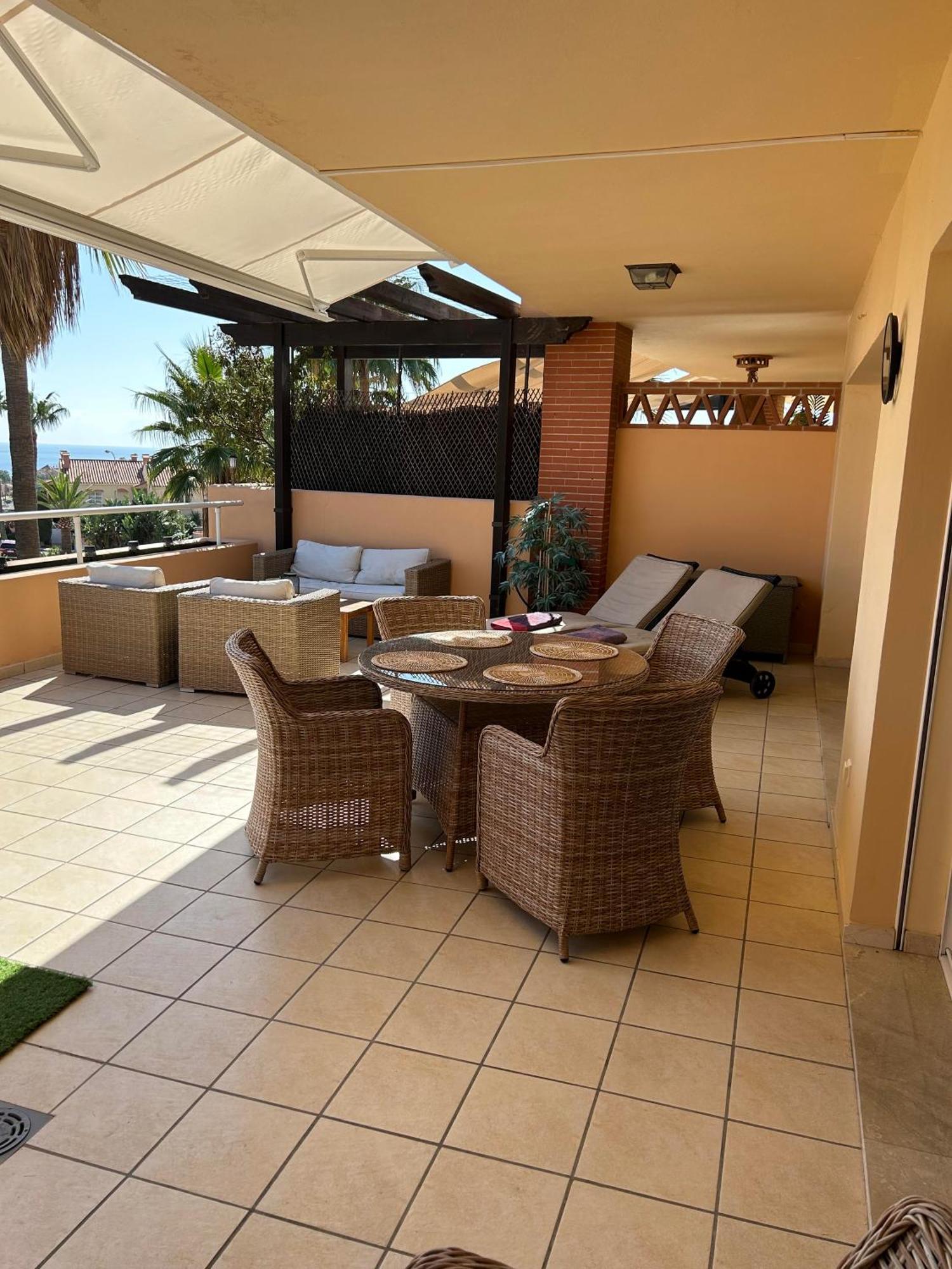 Malibu B3 Luxury 2br By Rafleys, Paronamic Sea Views Apartamento